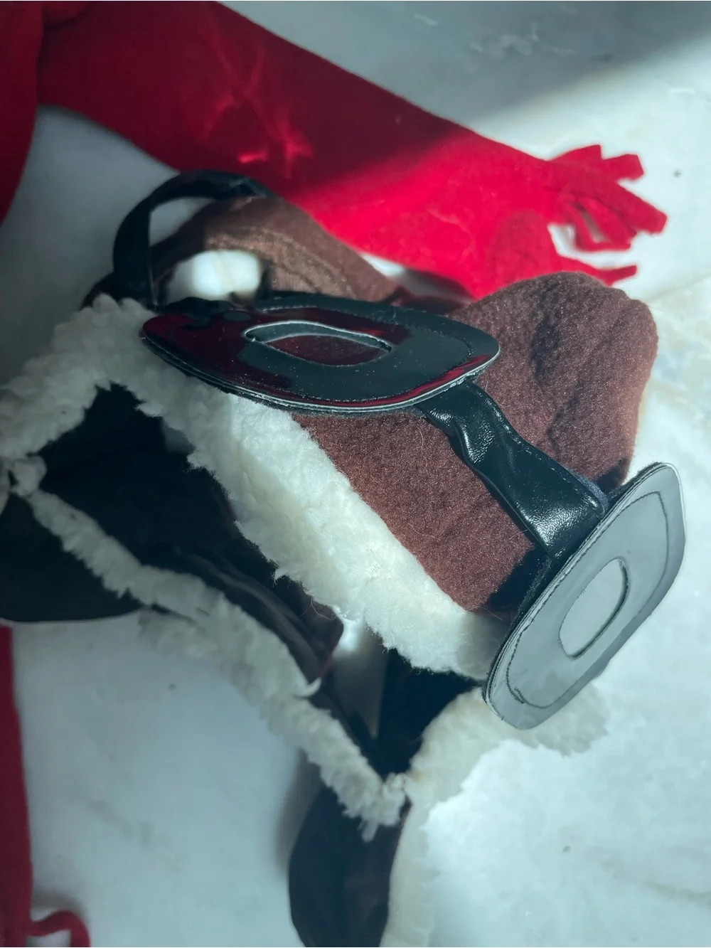 Dog pet Aviator Style Brown Faux-Shearling Hat with Black Faux Leather Goggles